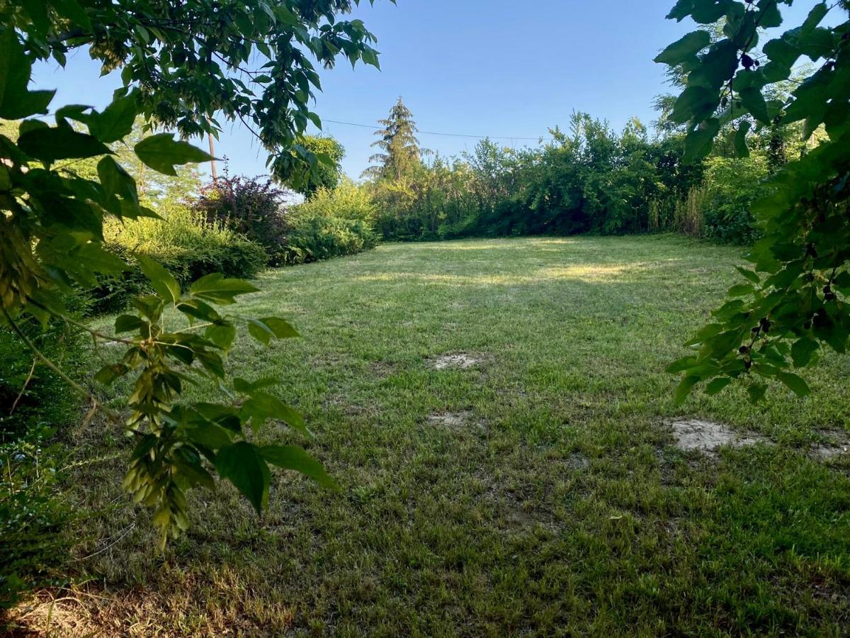 Töreki 34 Vendégház Siófok Esterno foto